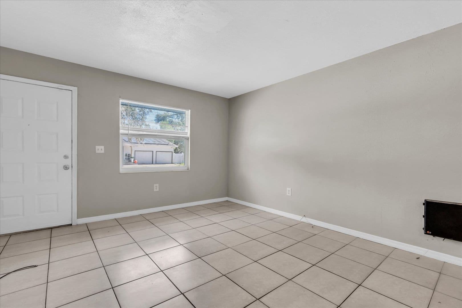 Tampa Apartment: 5118 E 97th Ave