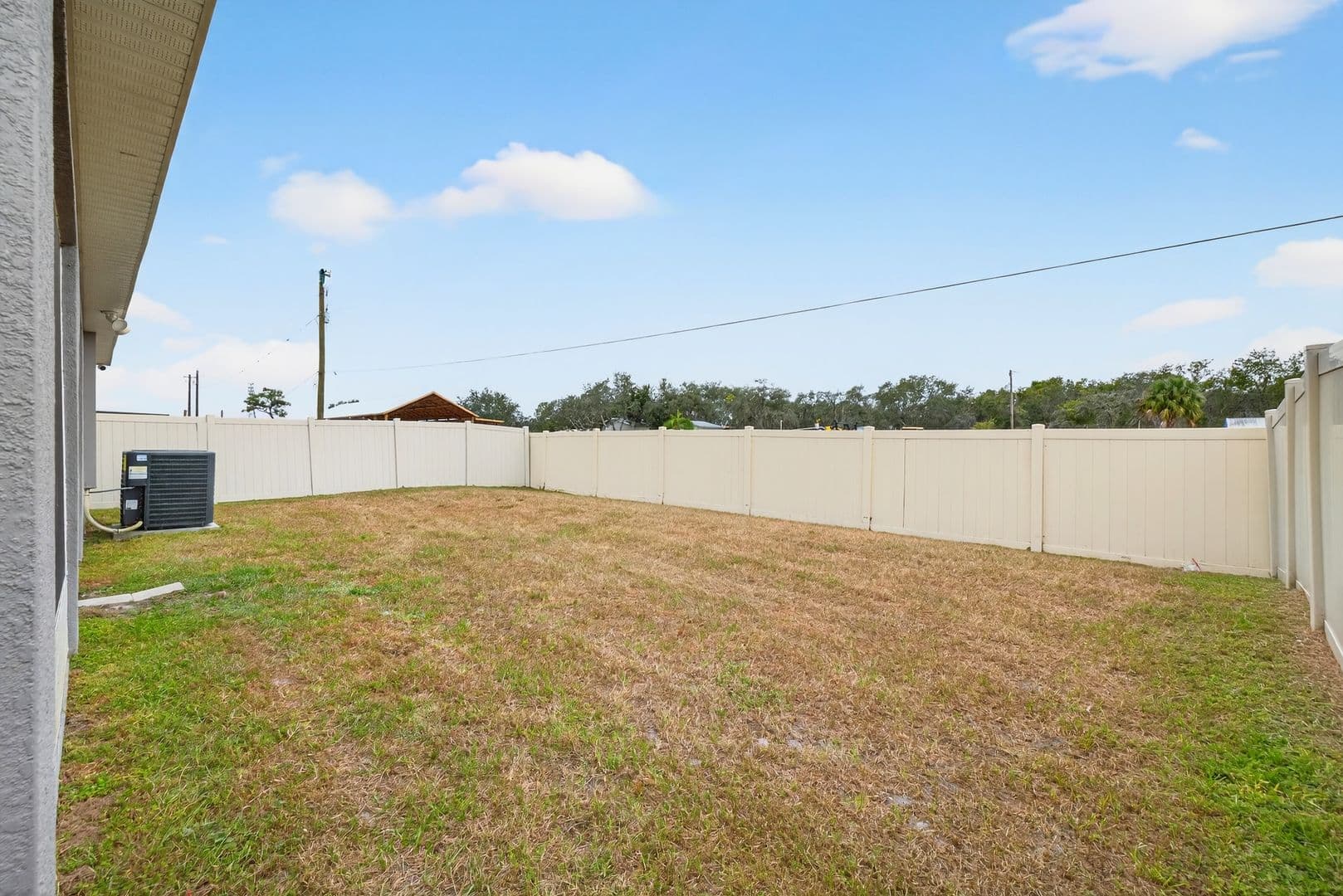 Riverview House: 12219 Cypress Branch St