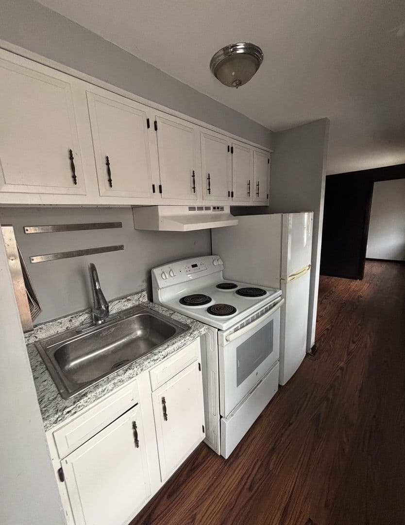 Philadelphia Apartment: 609 N. 11th St