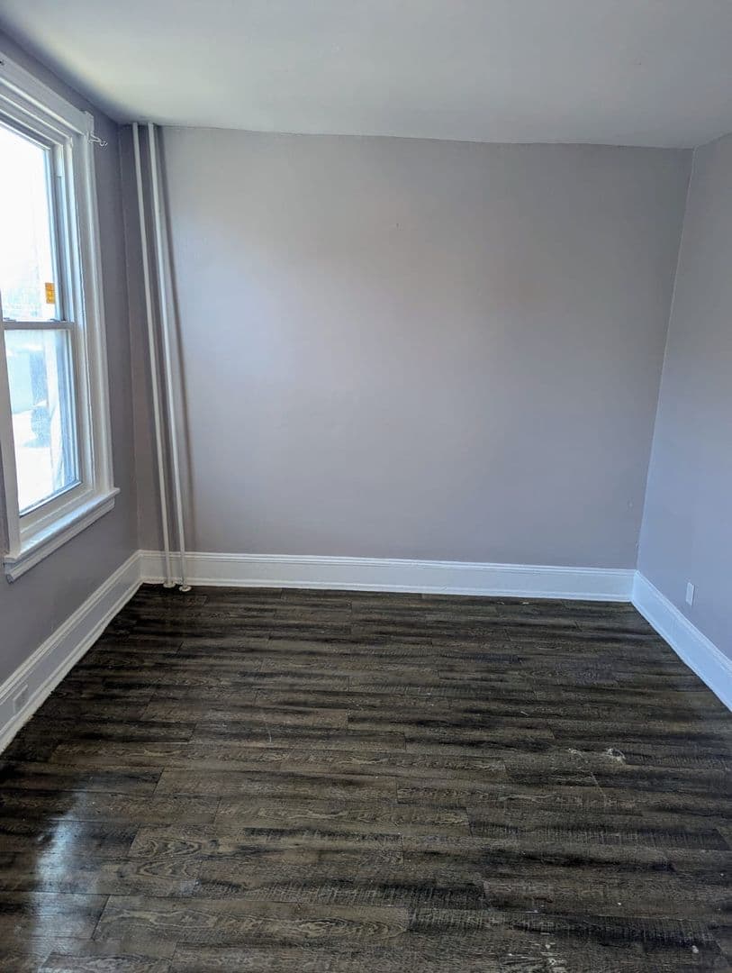 Philadelphia Apartment: 4241 W Stiles St.