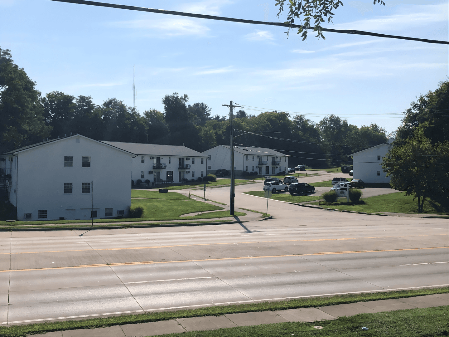 Alexandria Apartment: 2346 Willow St