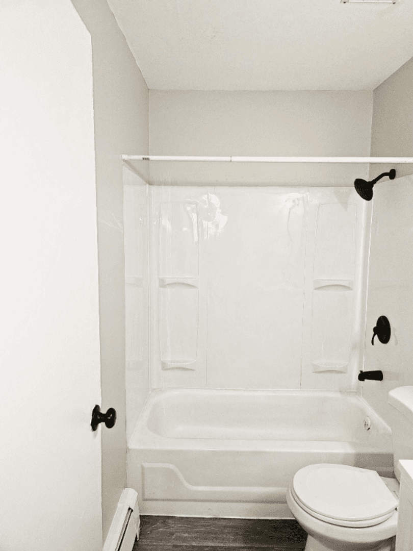 Lawrenceburg Apartment: 200 Bellaire Drive