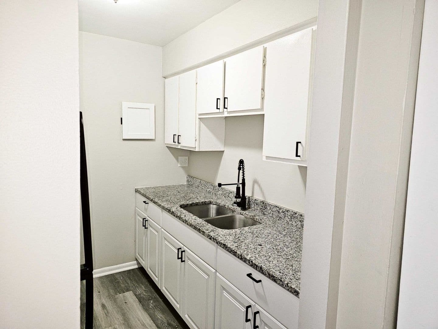 Lawrenceburg Apartment: 200 Bellaire Drive
