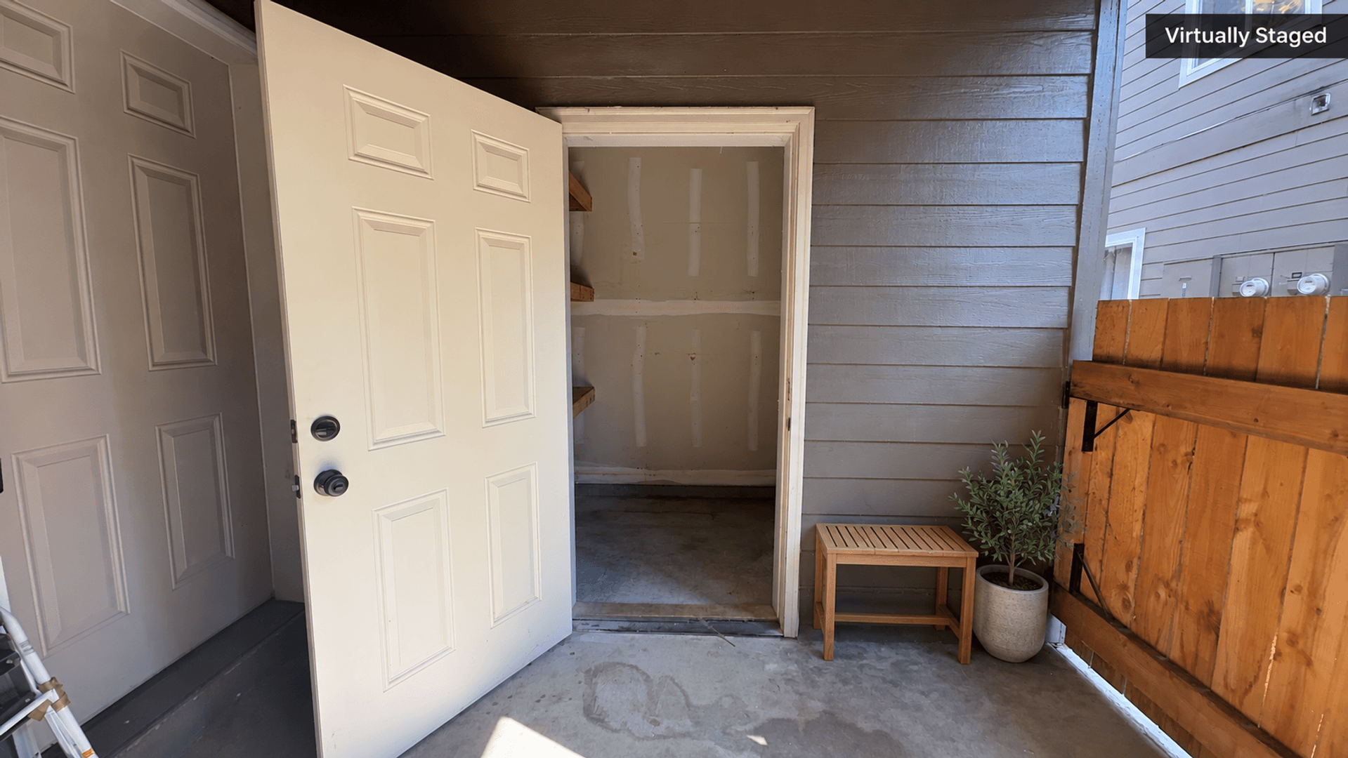Gresham House: 683 SE 197th Ave