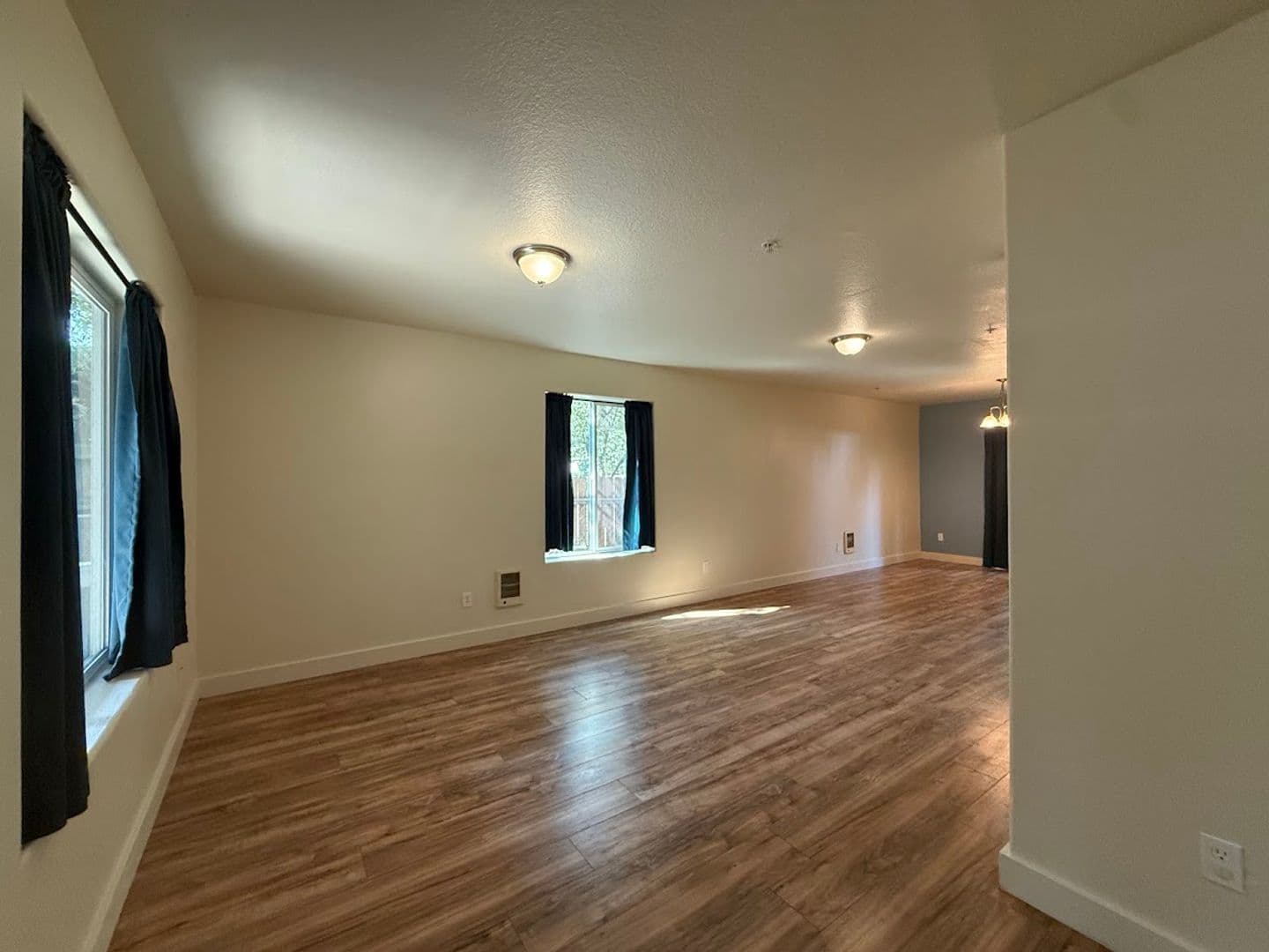 Gresham House: 683 SE 197th Ave