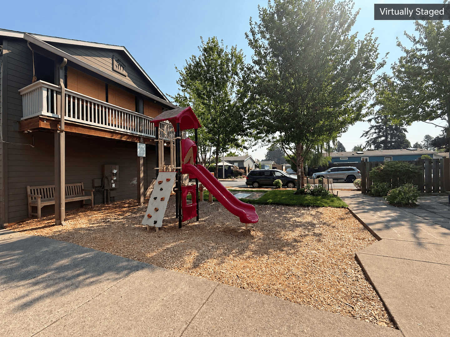 Gresham House: 683 SE 197th Ave