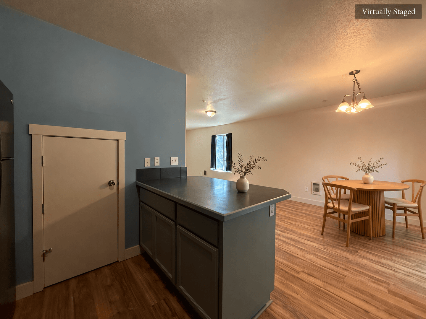 Gresham House: 683 SE 197th Ave