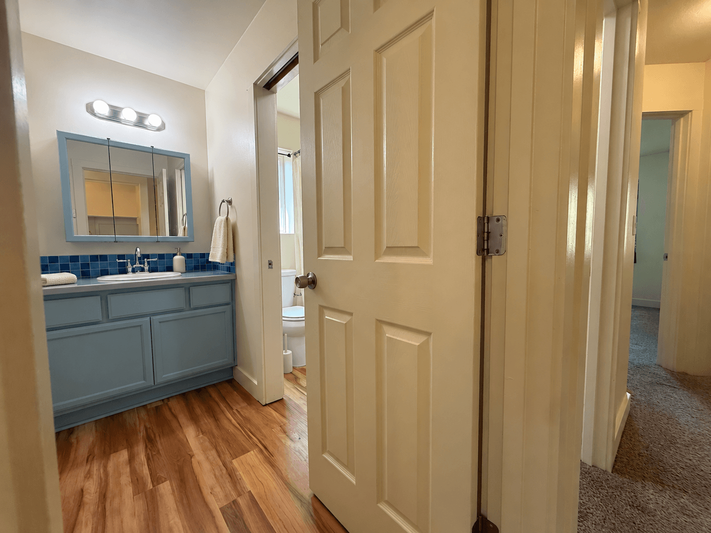 Gresham House: 683 SE 197th Ave