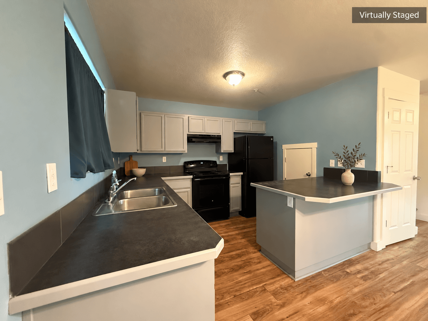 Gresham House: 683 SE 197th Ave