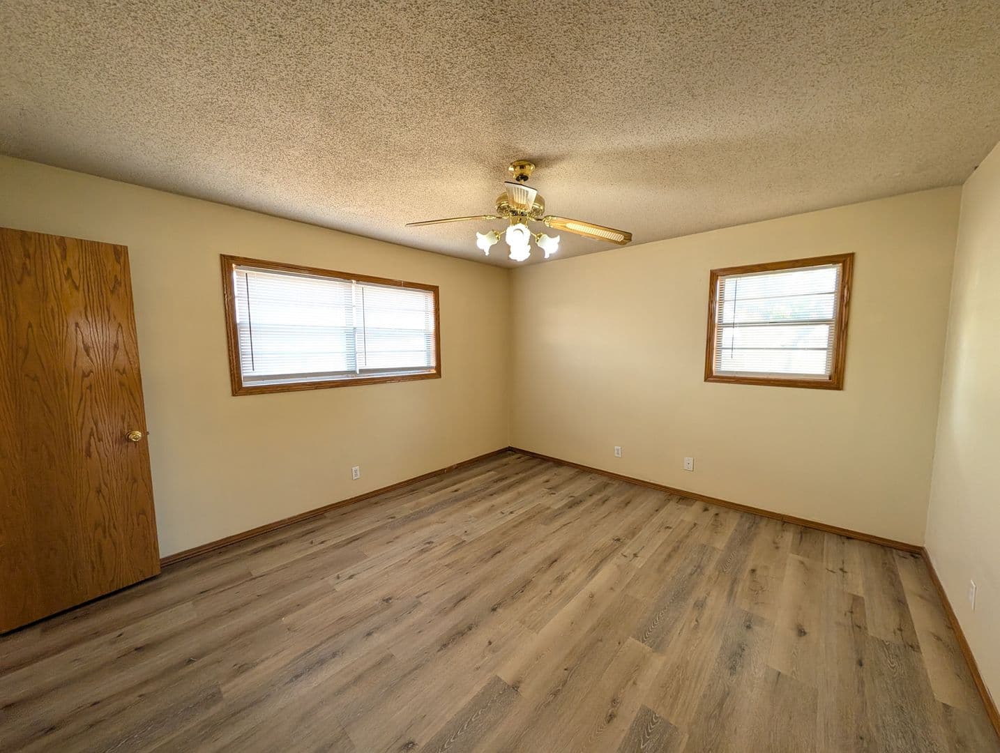 Tulsa House: 9406 E 38th St
