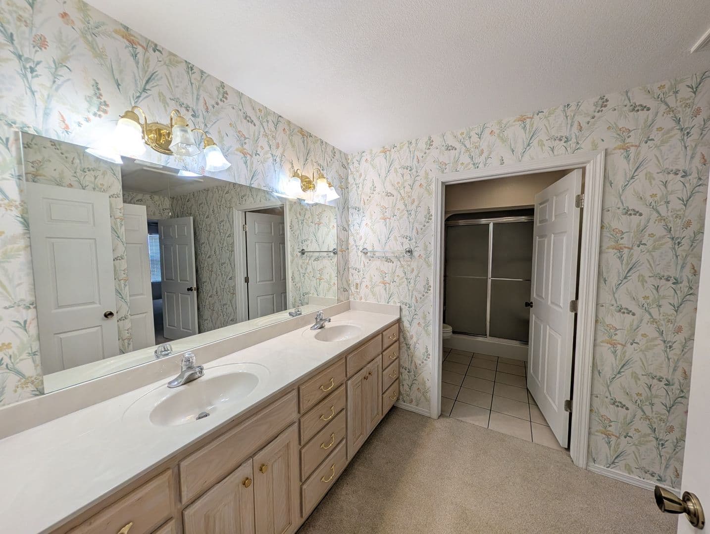 Tulsa House: 6947 East 46th Place