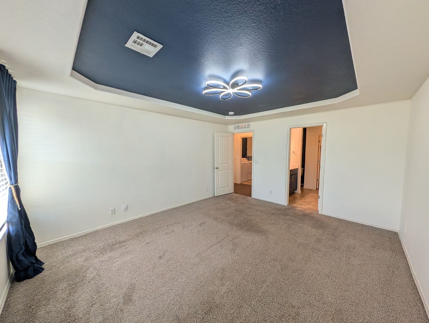 Tulsa House: 10375 S Nathan St
