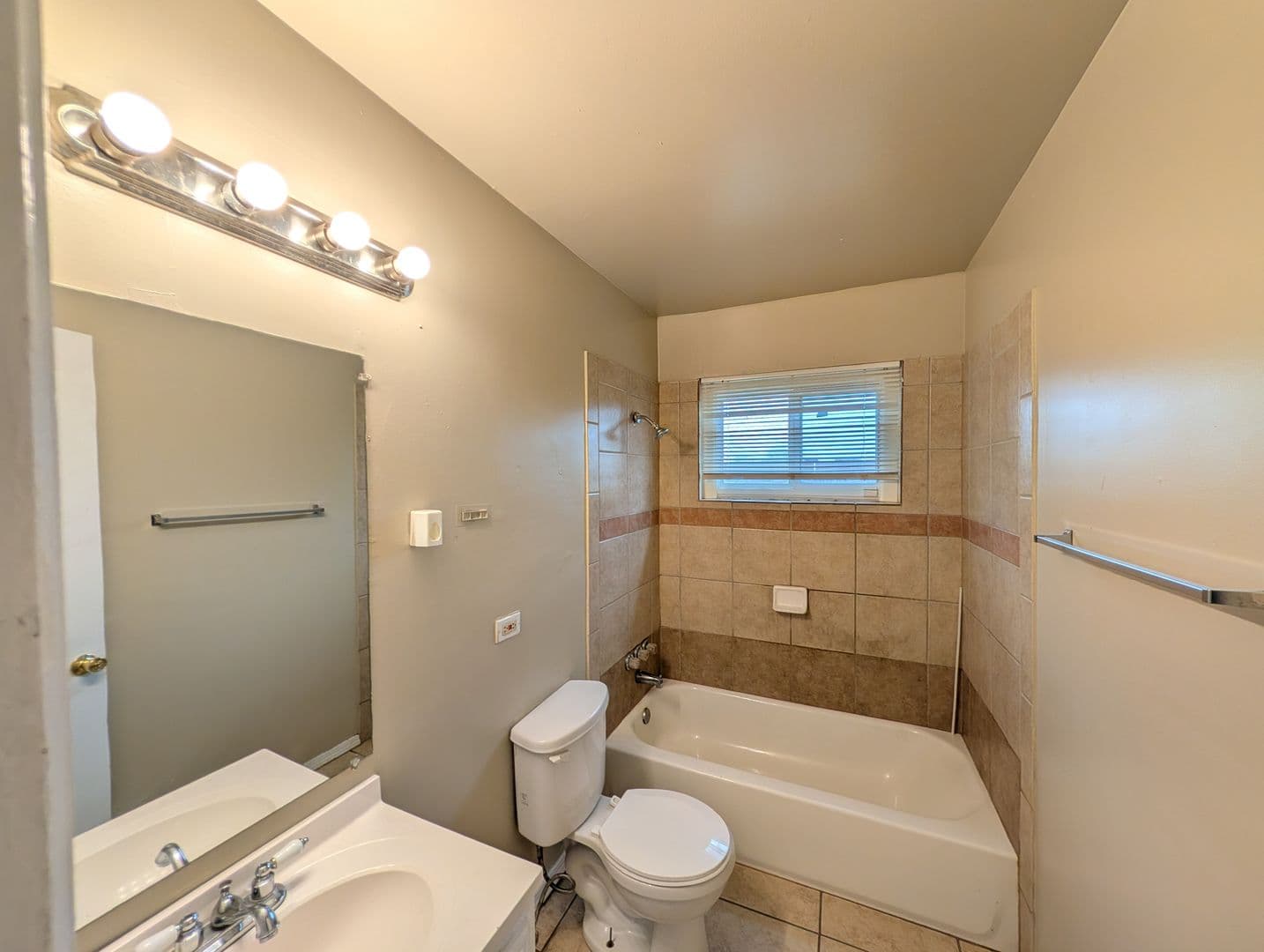 Tulsa House: 6313 N Main St