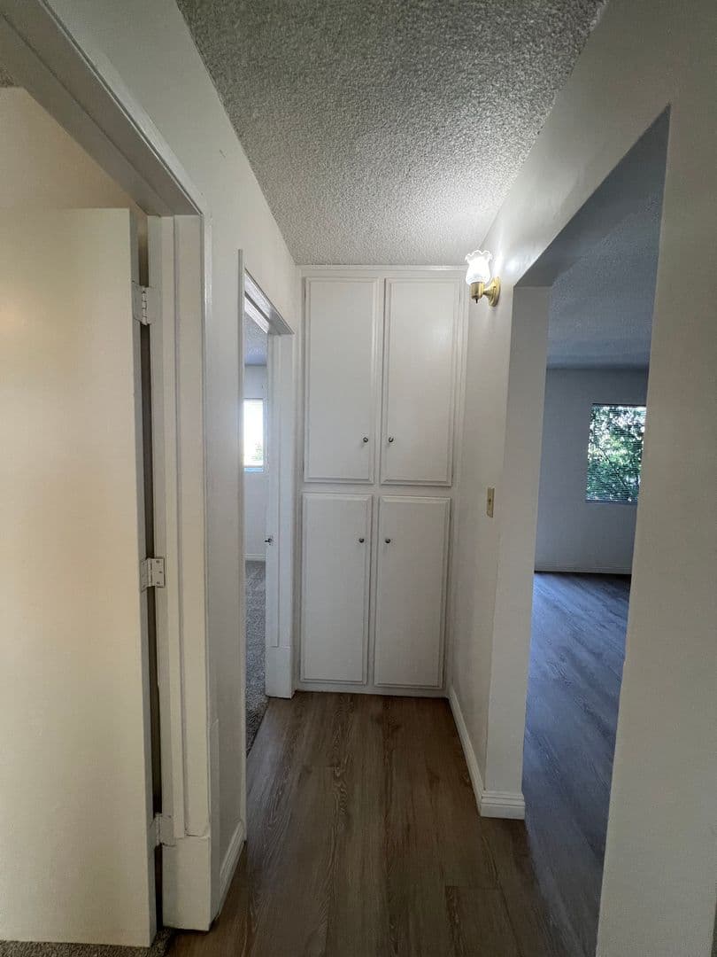 Taft Apartment: 512 Washington Ave