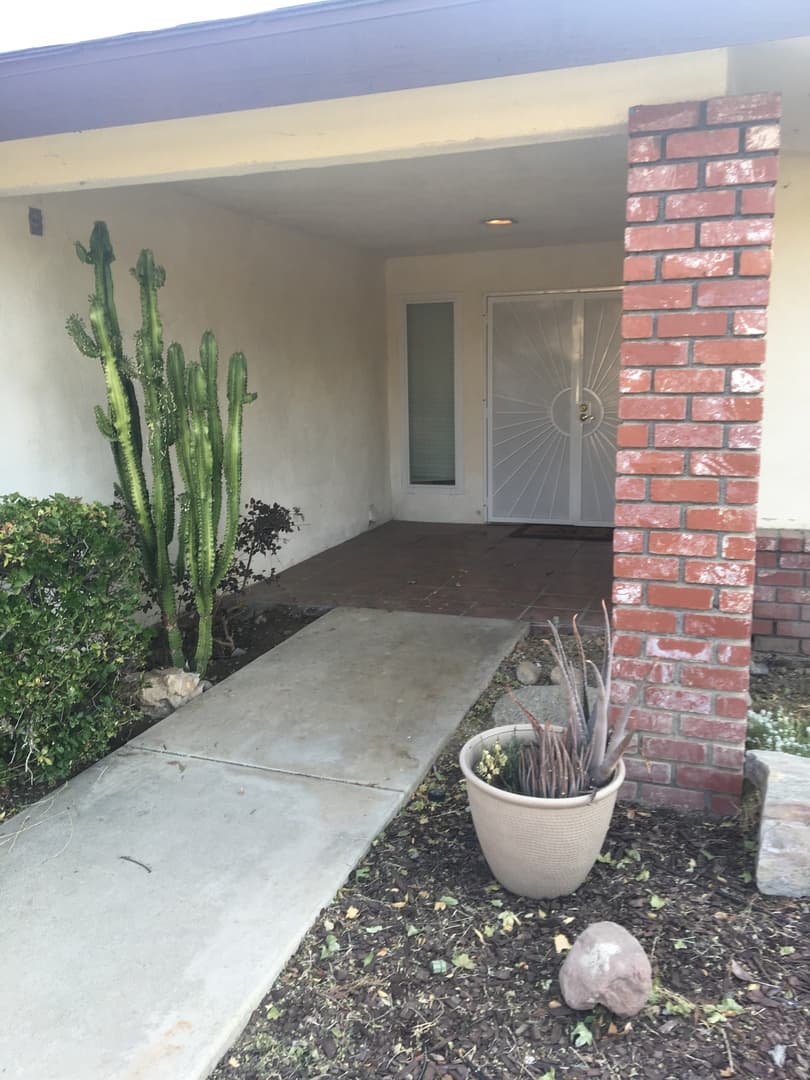 Bakersfield House: 3401 Stony Brook Rd