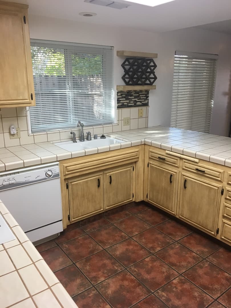 Bakersfield House: 3401 Stony Brook Rd