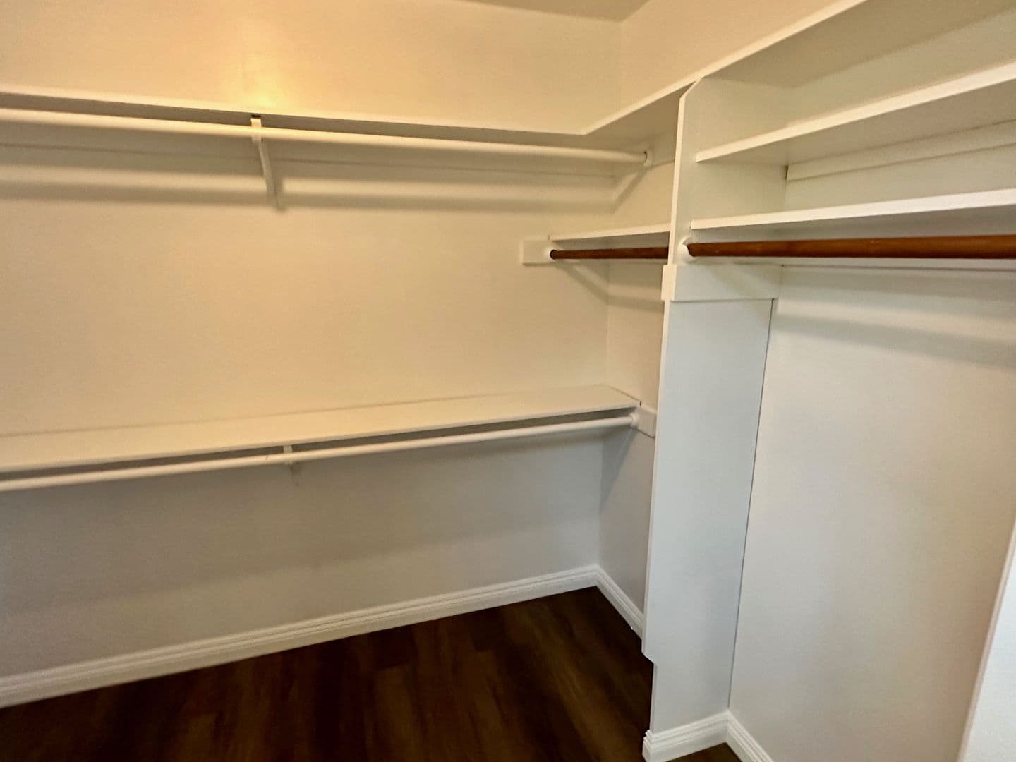 Bakersfield House: 9913 Spring Oak Dr
