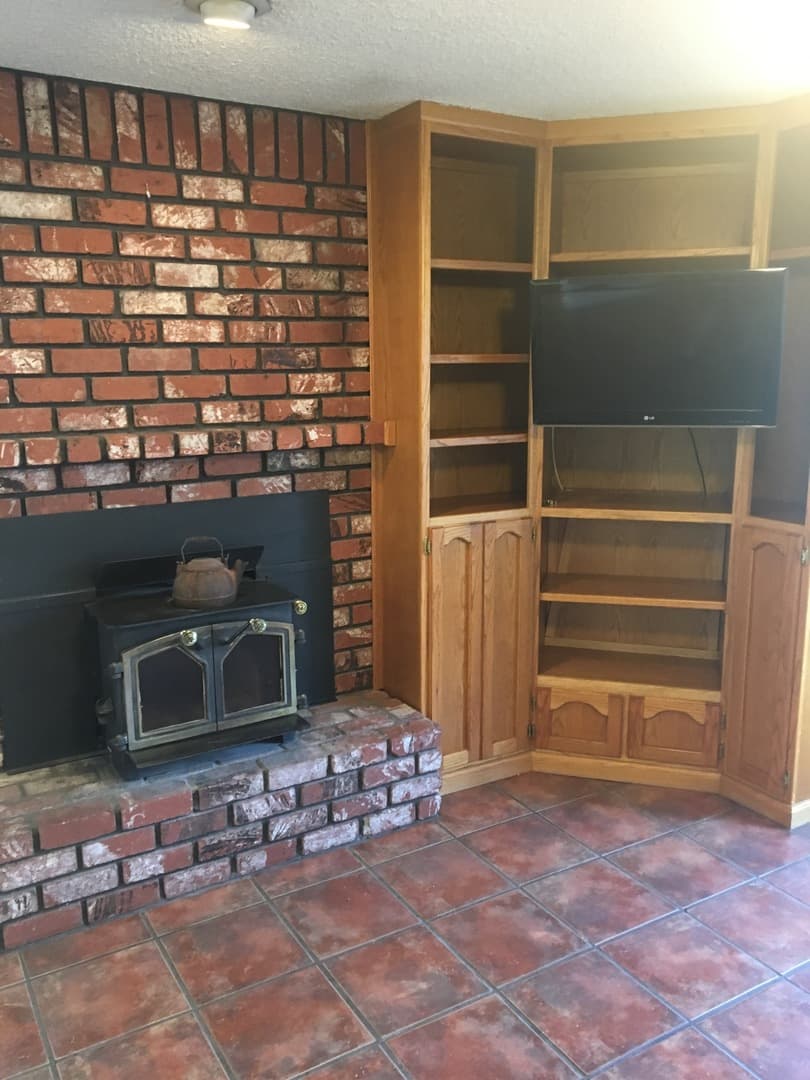 Bakersfield House: 3401 Stony Brook Rd