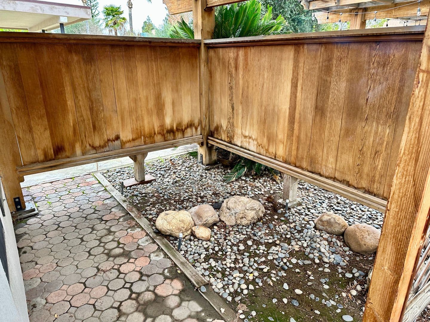 Bakersfield House: 9913 Spring Oak Dr
