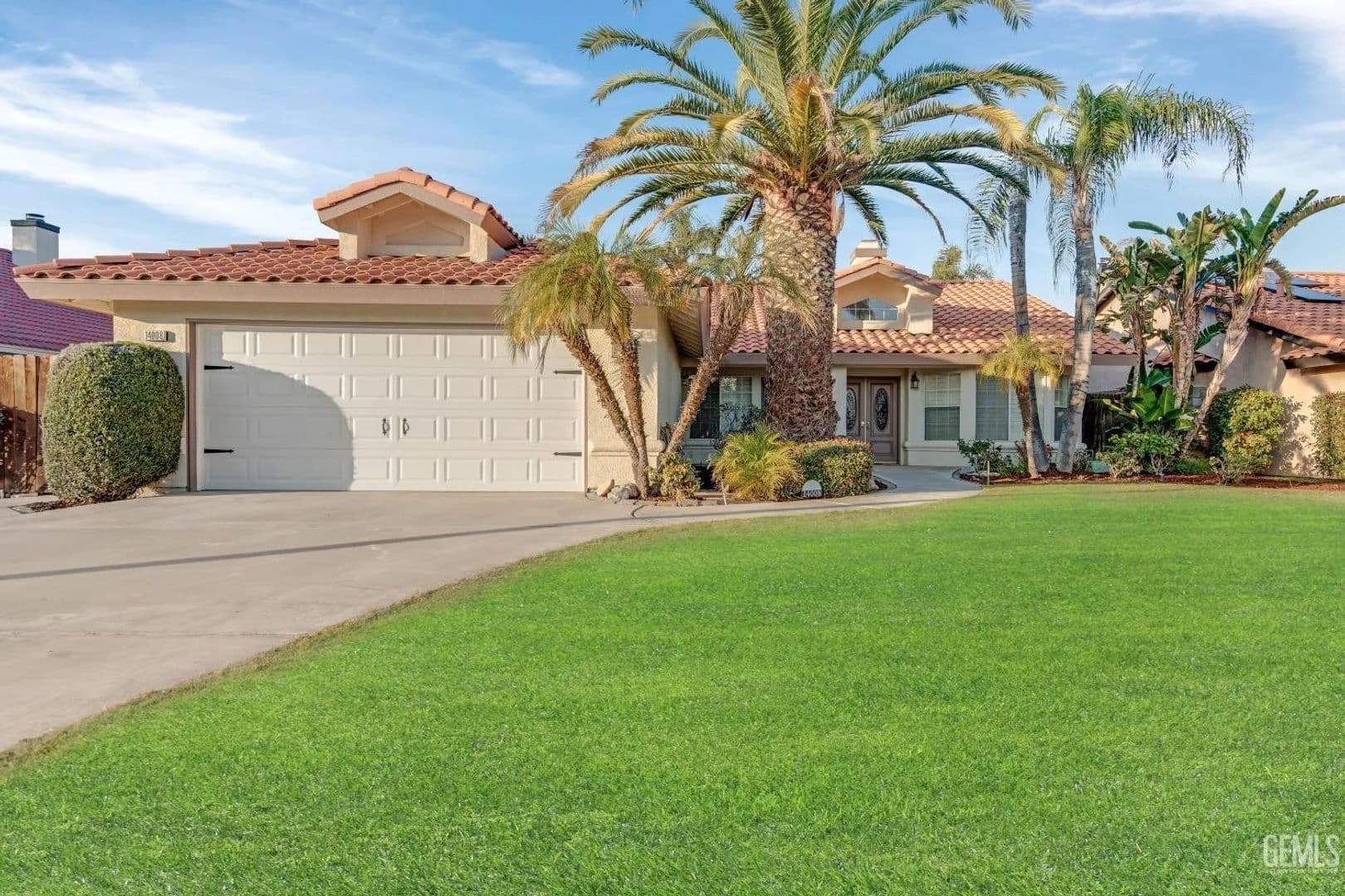 Bakersfield House: 14008 Las Entradas