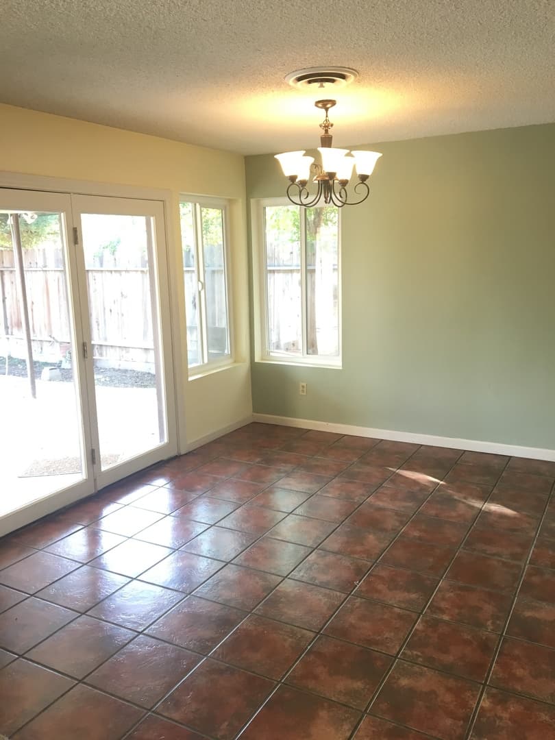 Bakersfield House: 3401 Stony Brook Rd