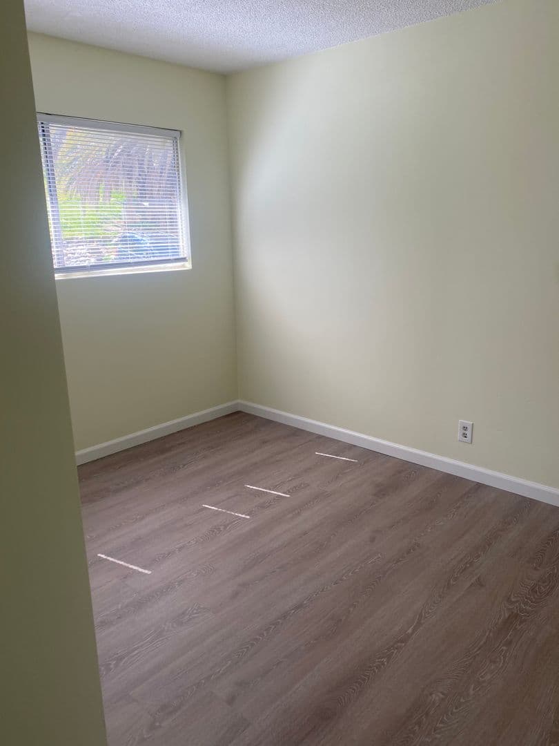 Taft Apartment: 512 Washington Ave