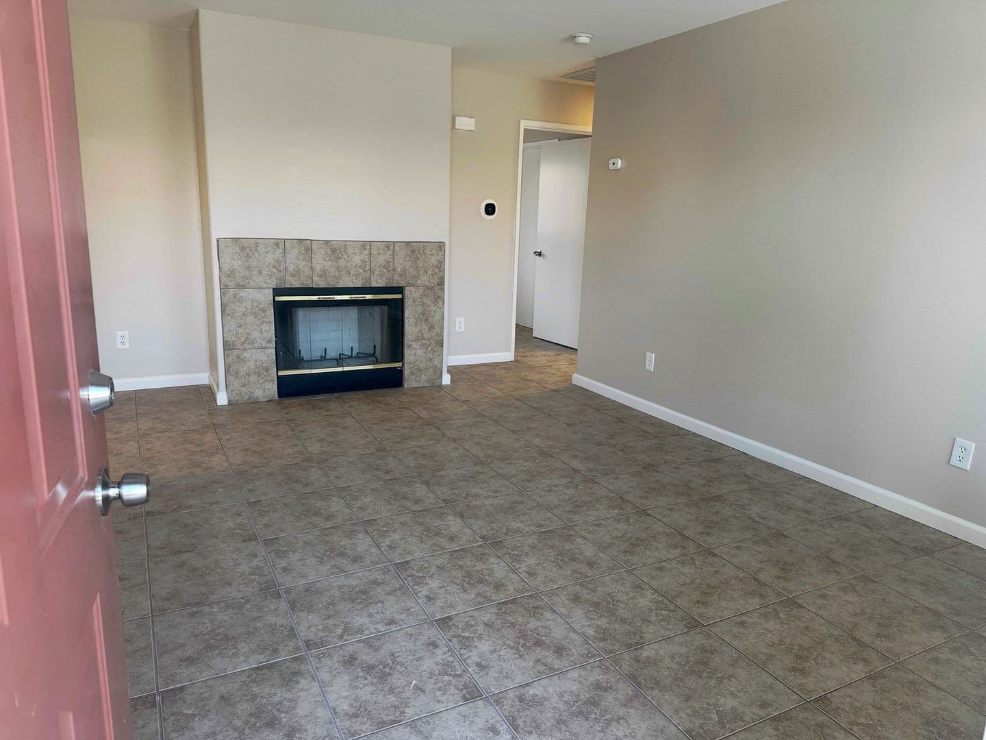 Bakersfield Apartment: 5209 South H St