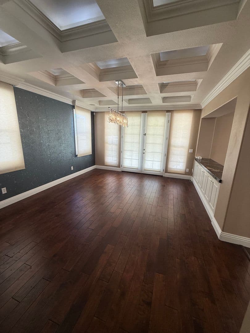 Bakersfield House: 11013 Prairie Stone Place