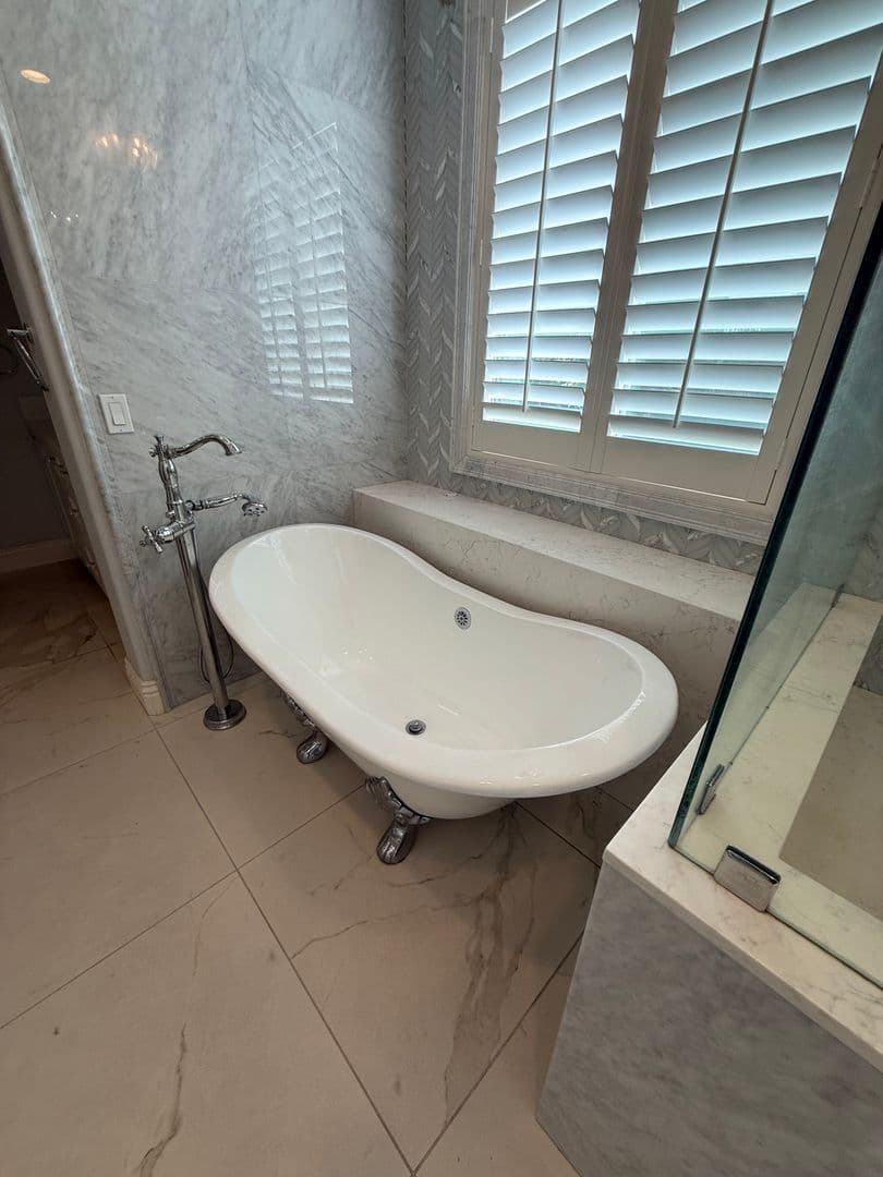 Bakersfield House: 11013 Prairie Stone Place