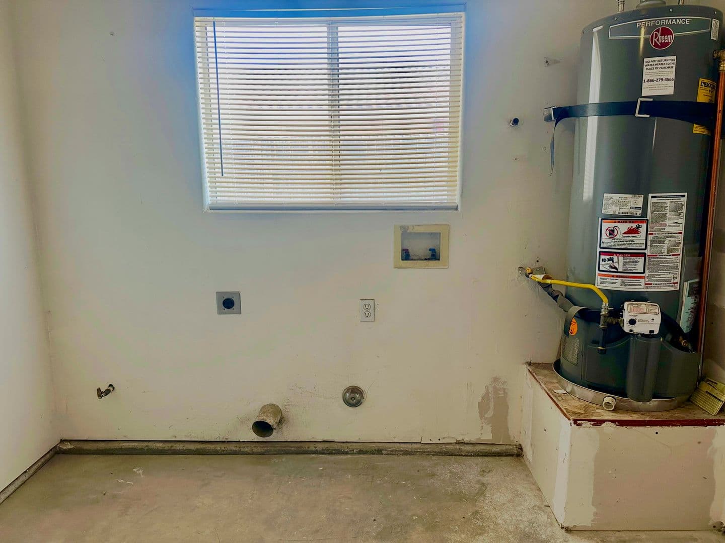 Bakersfield Apartment: 5209 South H St