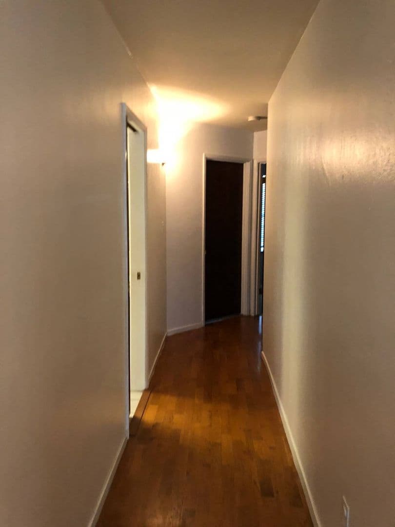 Bakersfield House: 9313 Laurel Oak Way