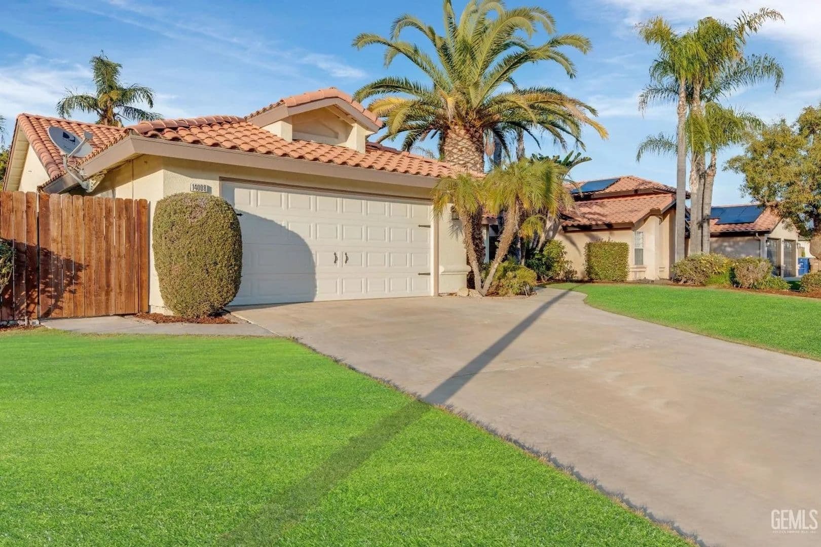 Bakersfield House: 14008 Las Entradas