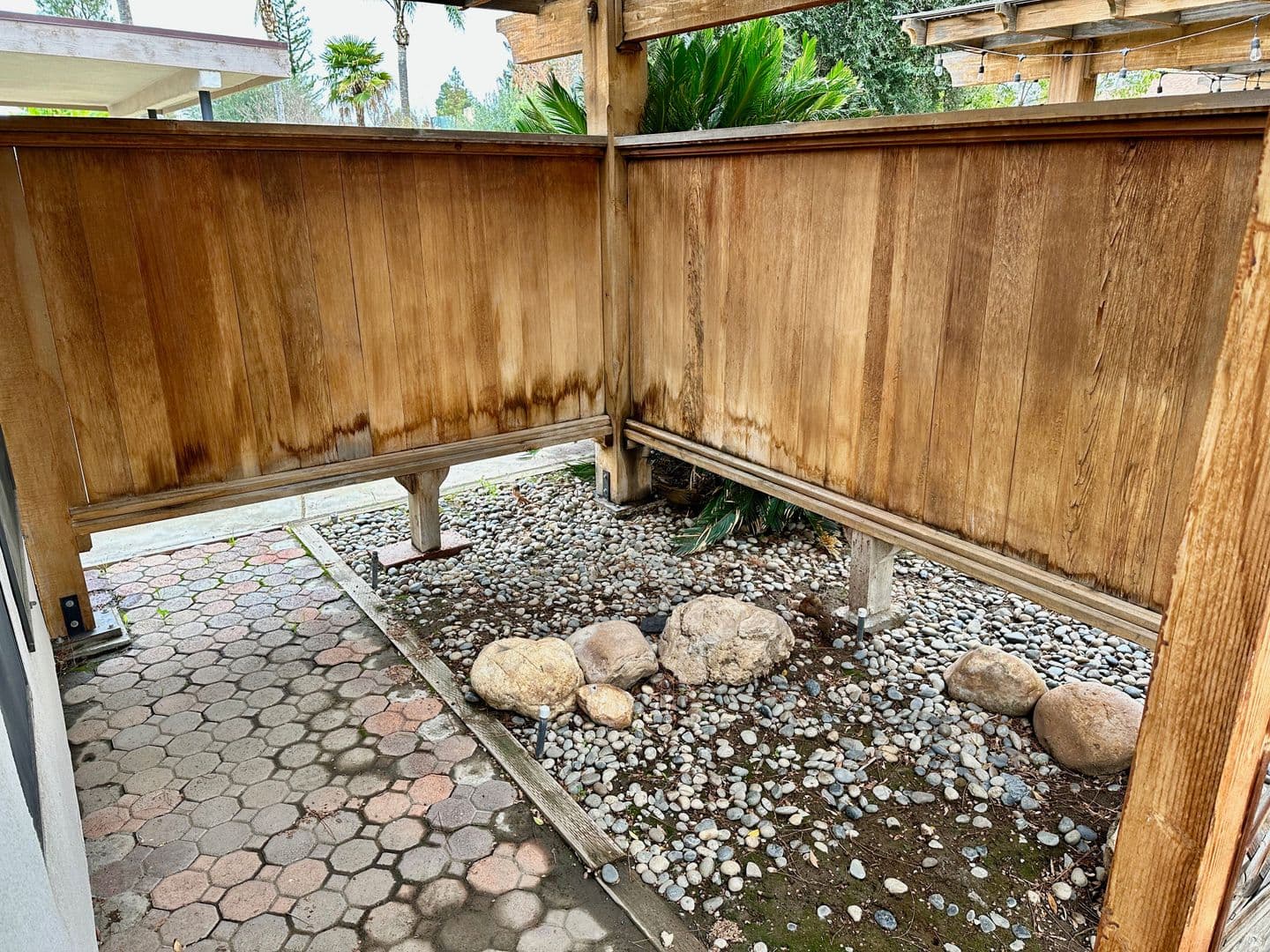Bakersfield House: 9913 Spring Oak Dr