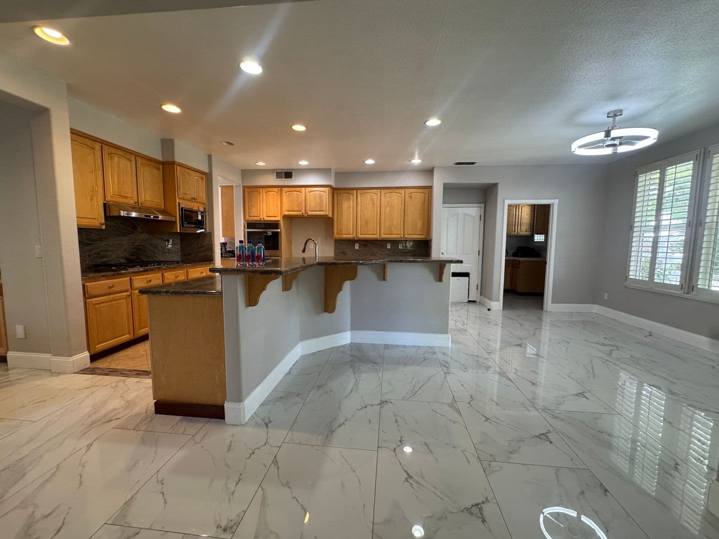 Granite Bay House: 360 Allenwood Ct
