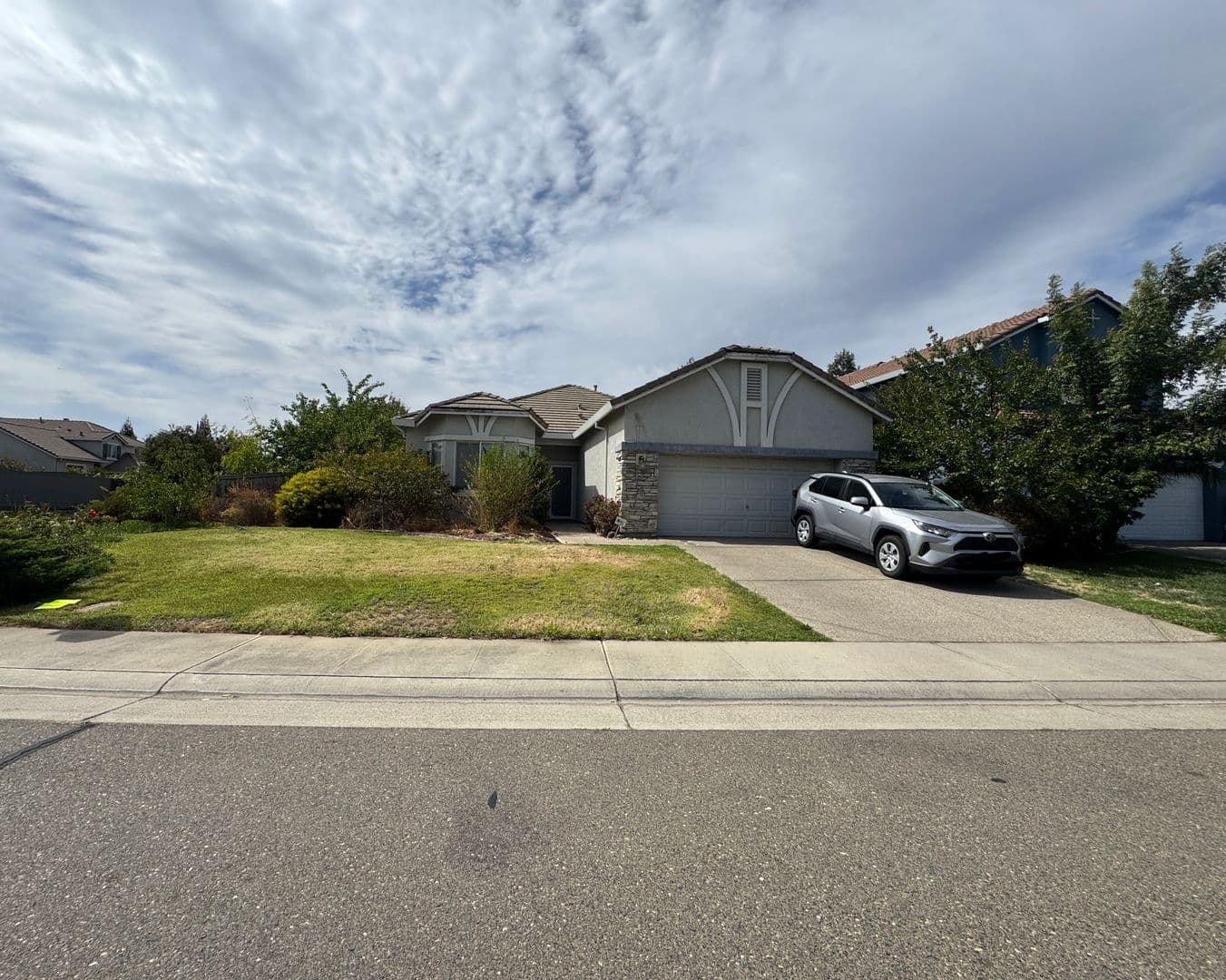 Elk Grove House: 9642 McKenna Dr