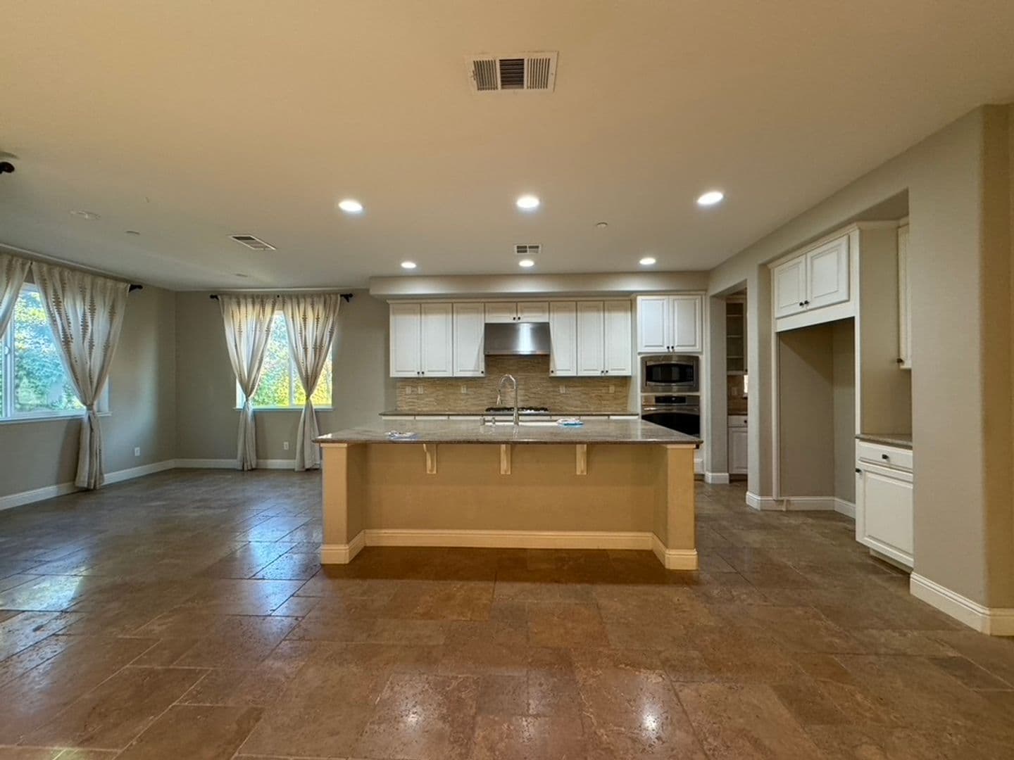 Elk Grove House: 7200 Cordially Way