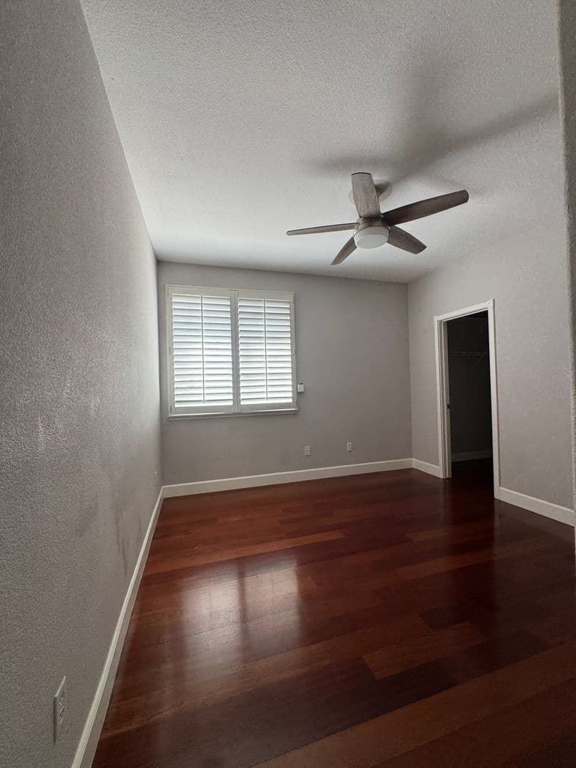 Granite Bay House: 360 Allenwood Ct