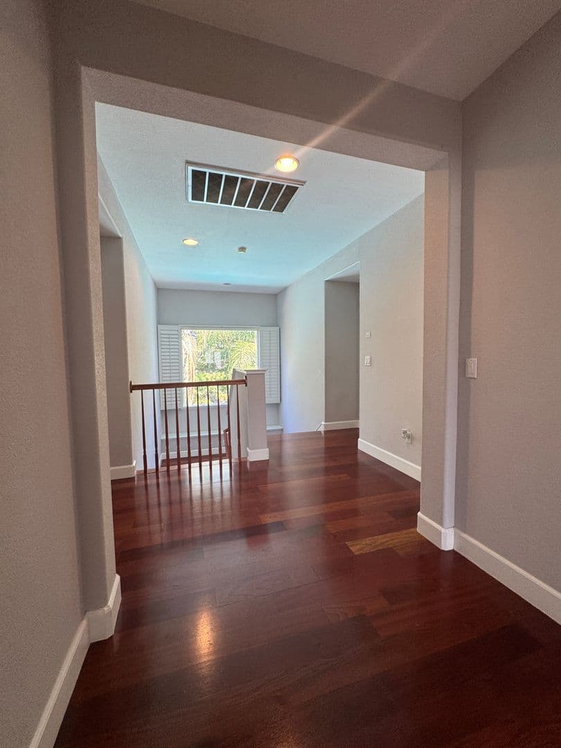 Granite Bay House: 360 Allenwood Ct