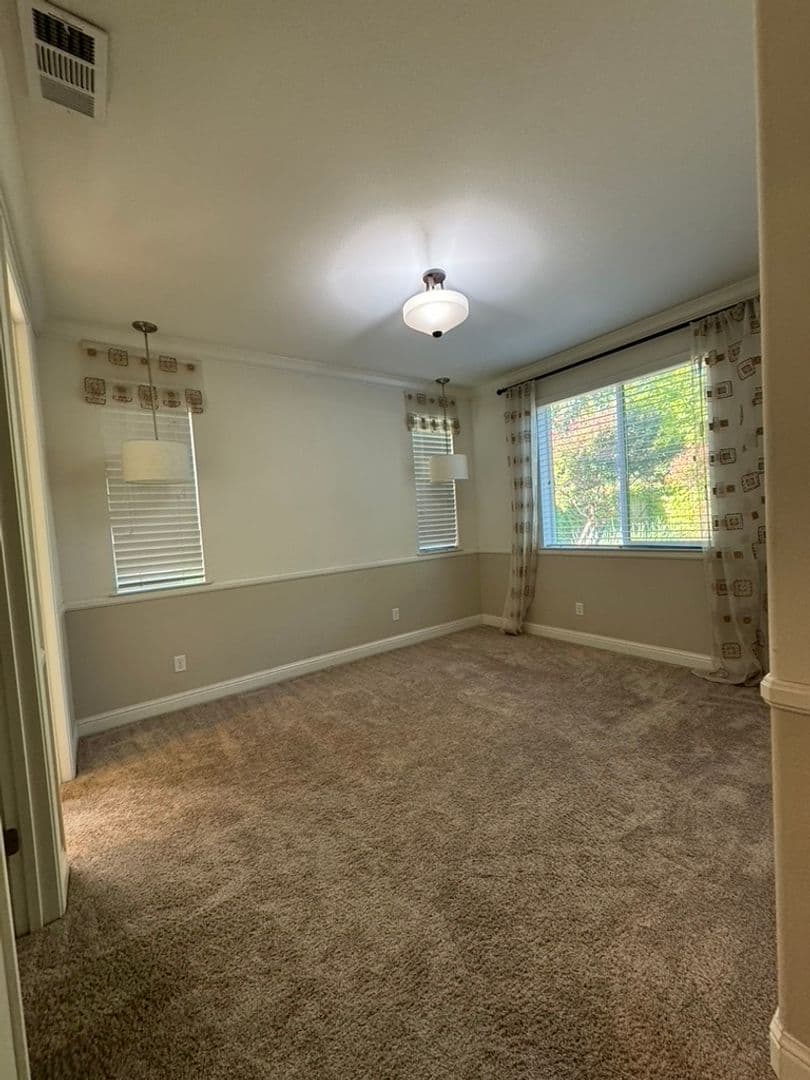Elk Grove House: 7200 Cordially Way