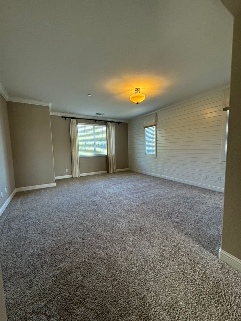 Elk Grove House: 7200 Cordially Way