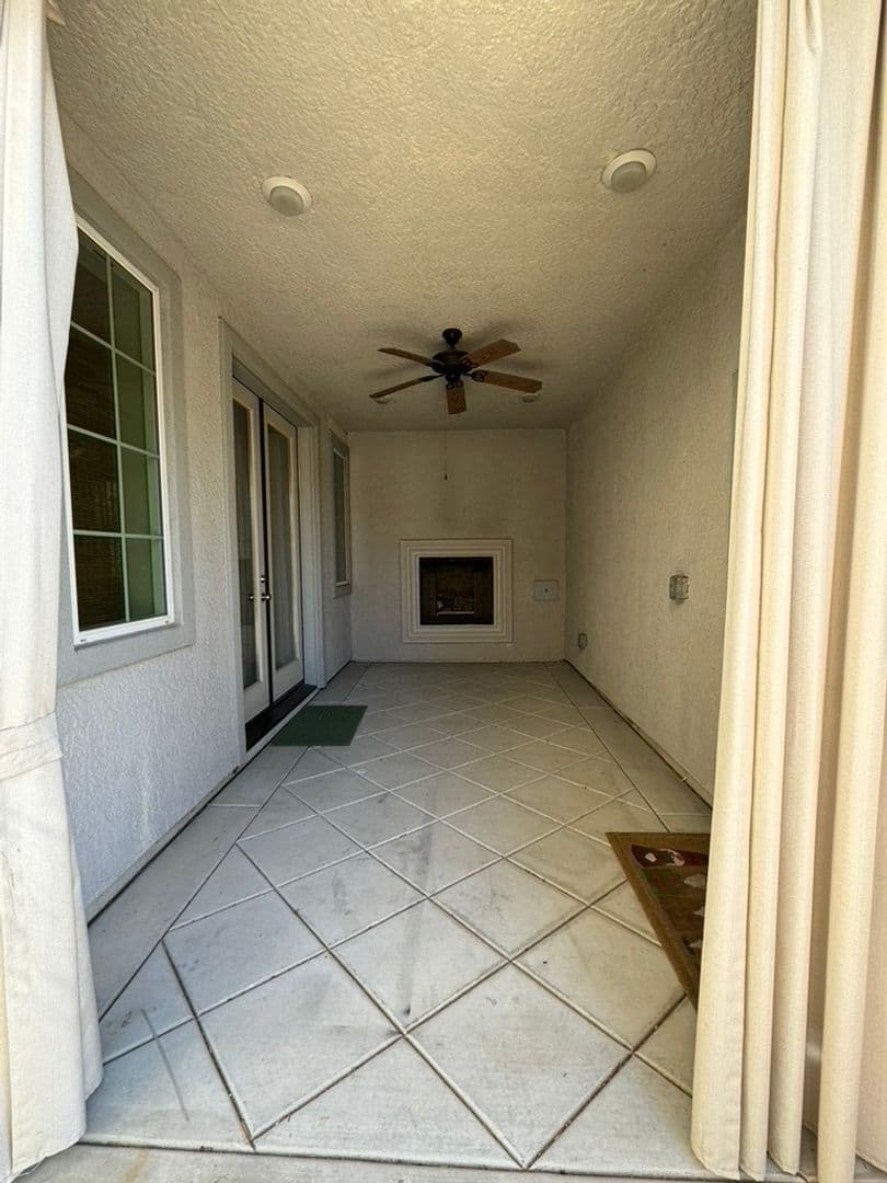 Elk Grove House: 7200 Cordially Way
