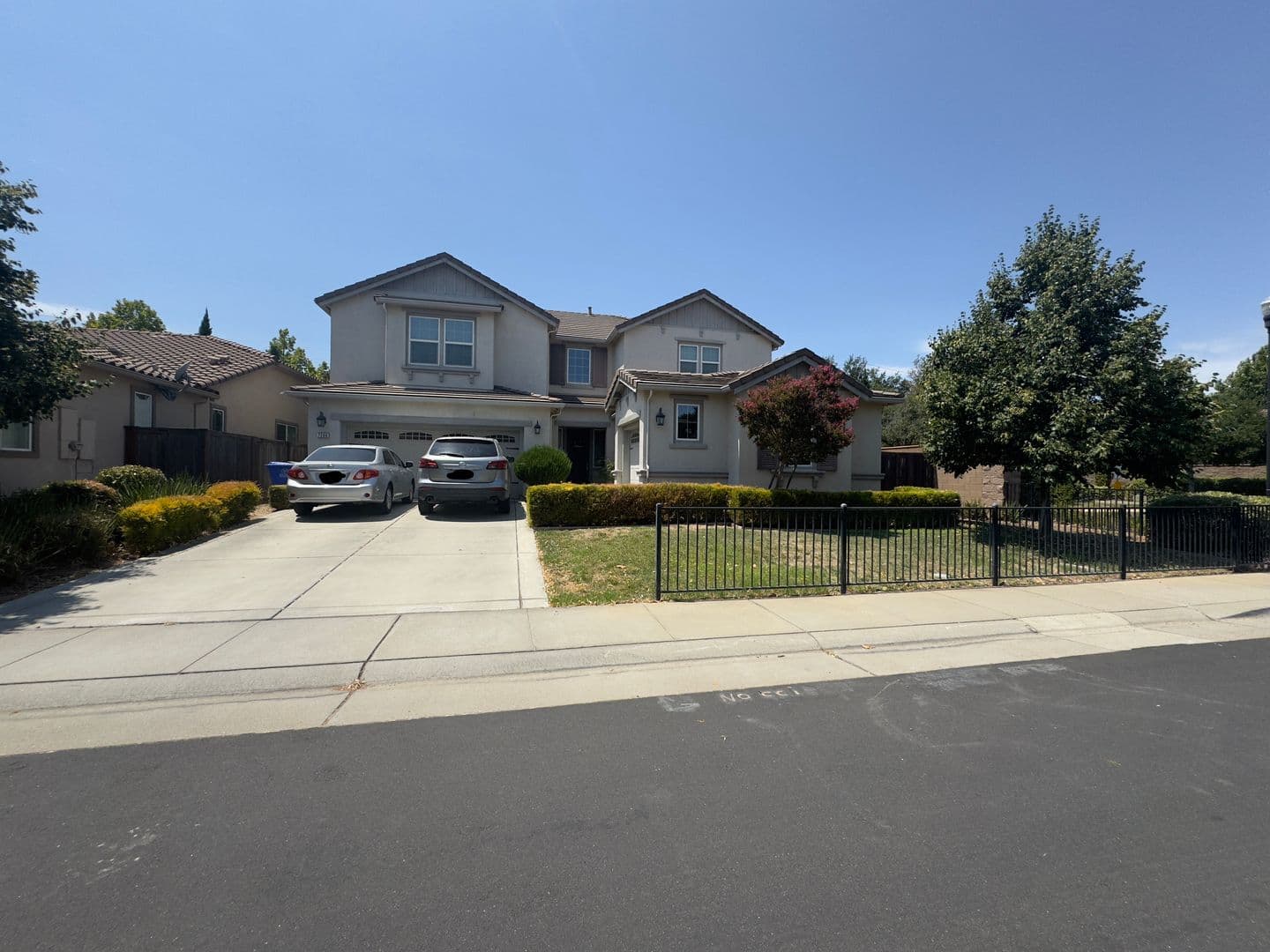 Elk Grove House: 7200 Cordially Way