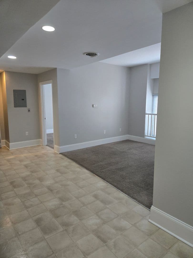 Harrisburg Apartment: 301 Market St