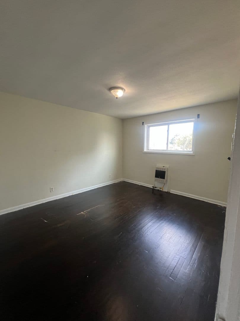 Harrisburg Apartment: 1315-1343 Rolleston St