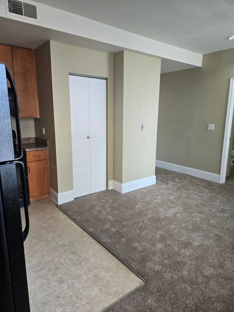 Harrisburg Apartment: 301 Market St