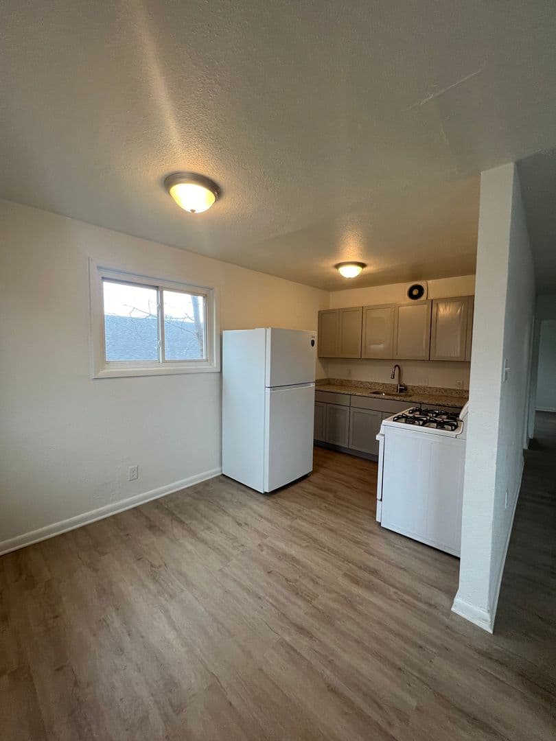 Harrisburg Apartment: 1315-1343 Rolleston St
