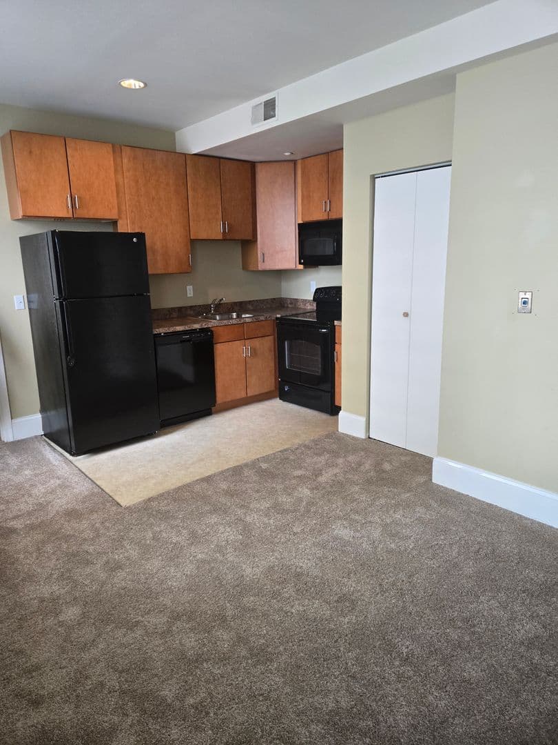 Harrisburg Apartment: 301 Market St