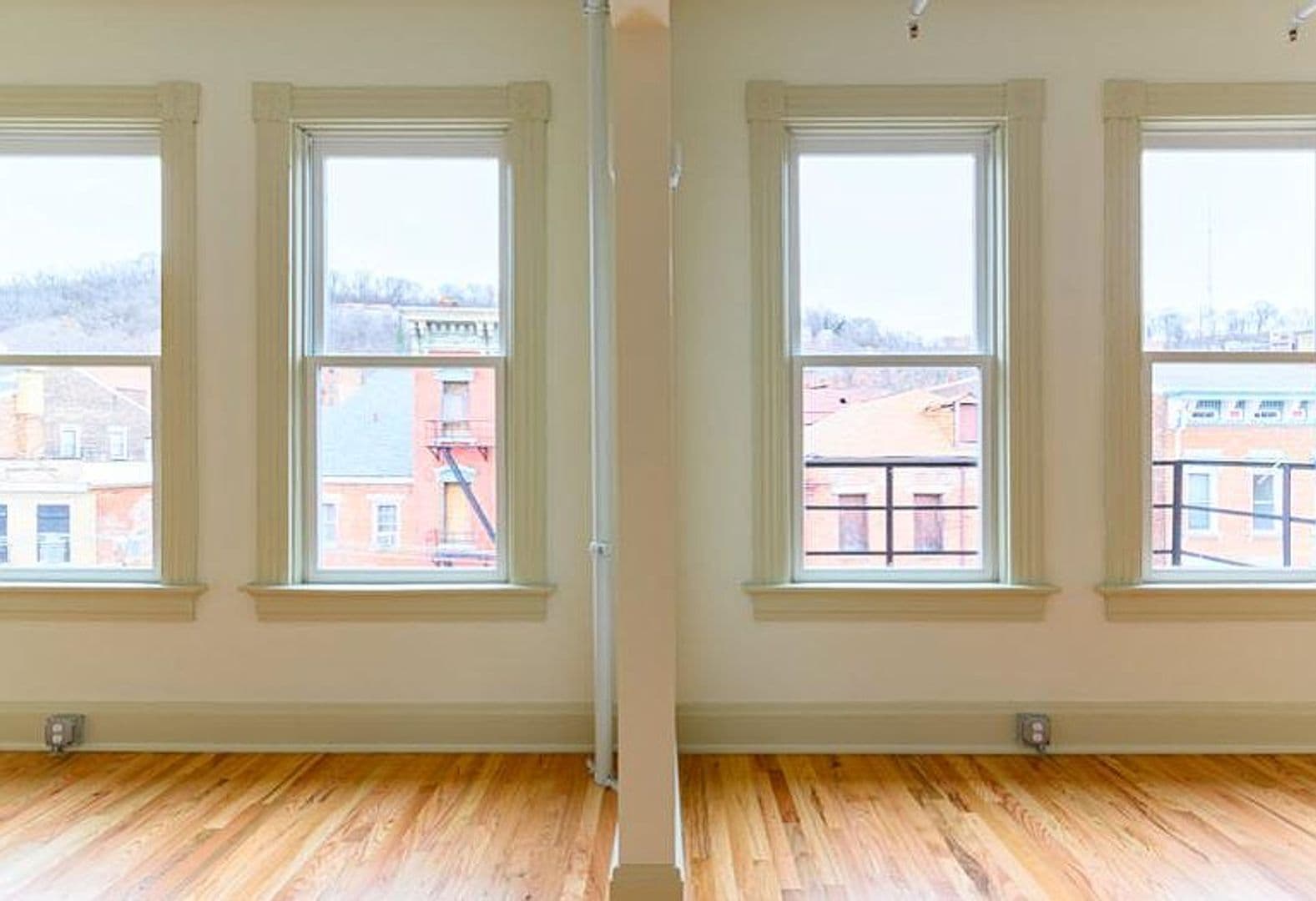 Cincinnati Apartment: 57 E McMicken Ave