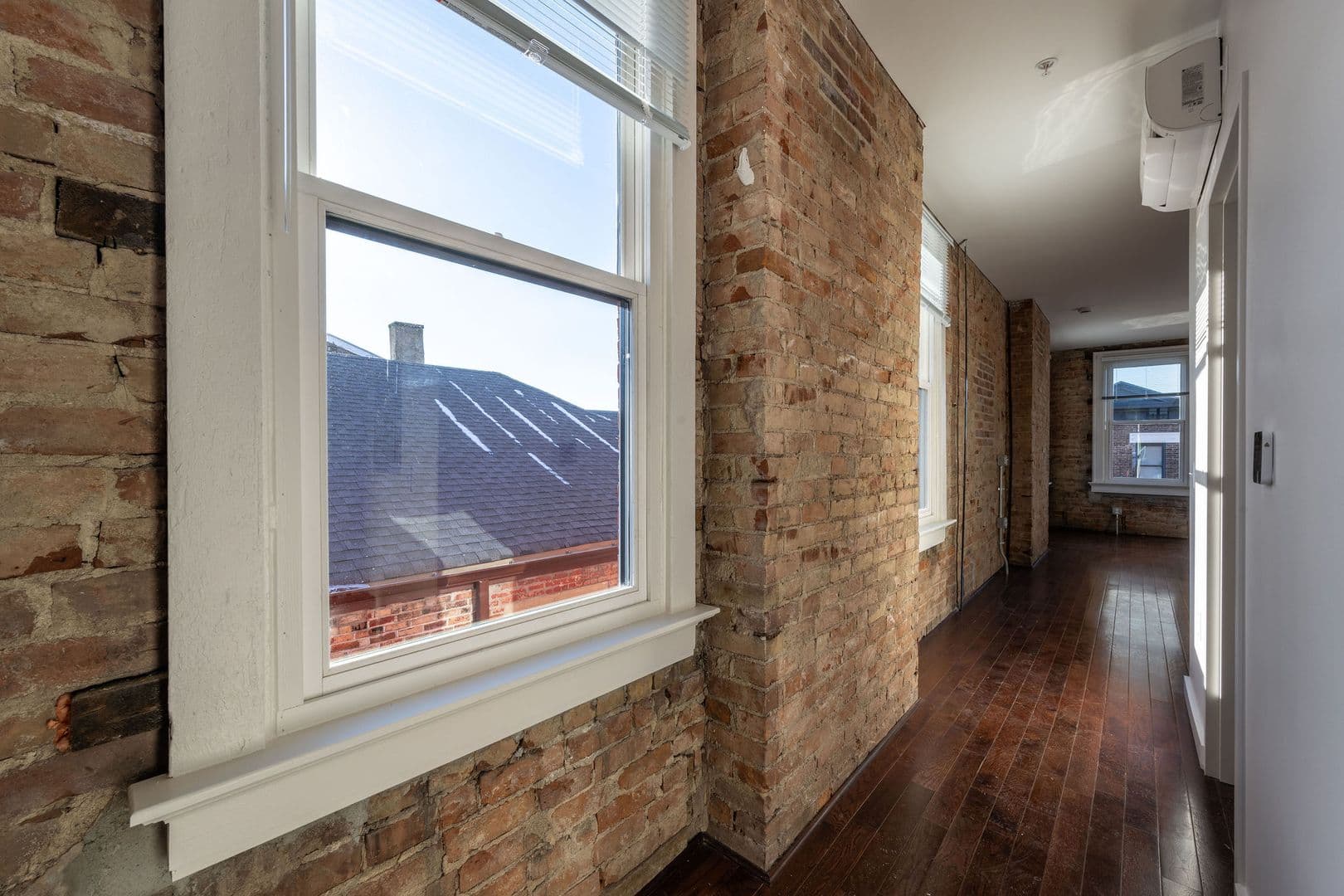 Cincinnati Apartment: 56 East McMicken