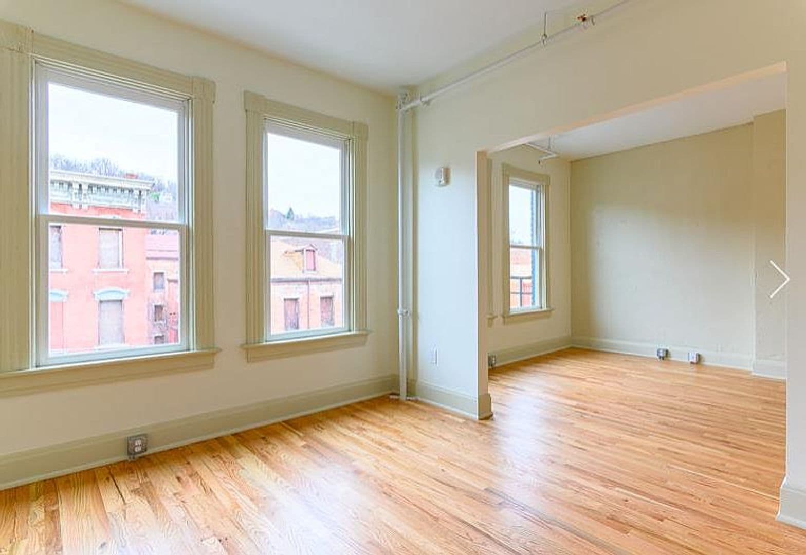 Cincinnati Apartment: 57 E McMicken Ave